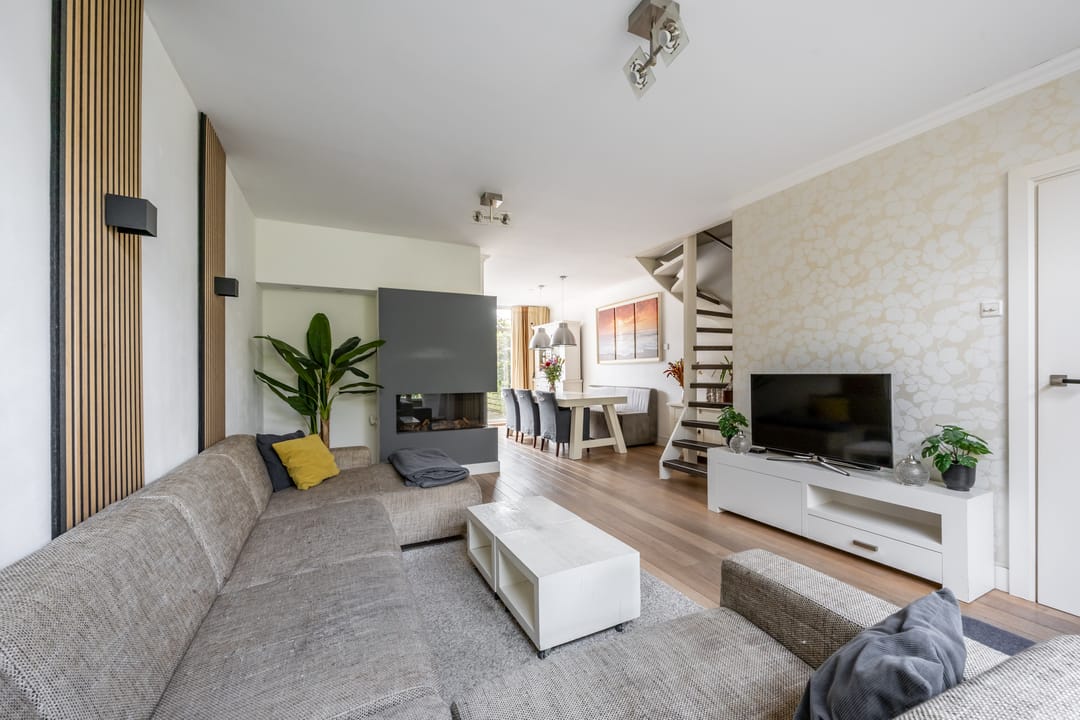 Photo 7 of Abraham van der Hulstln 74