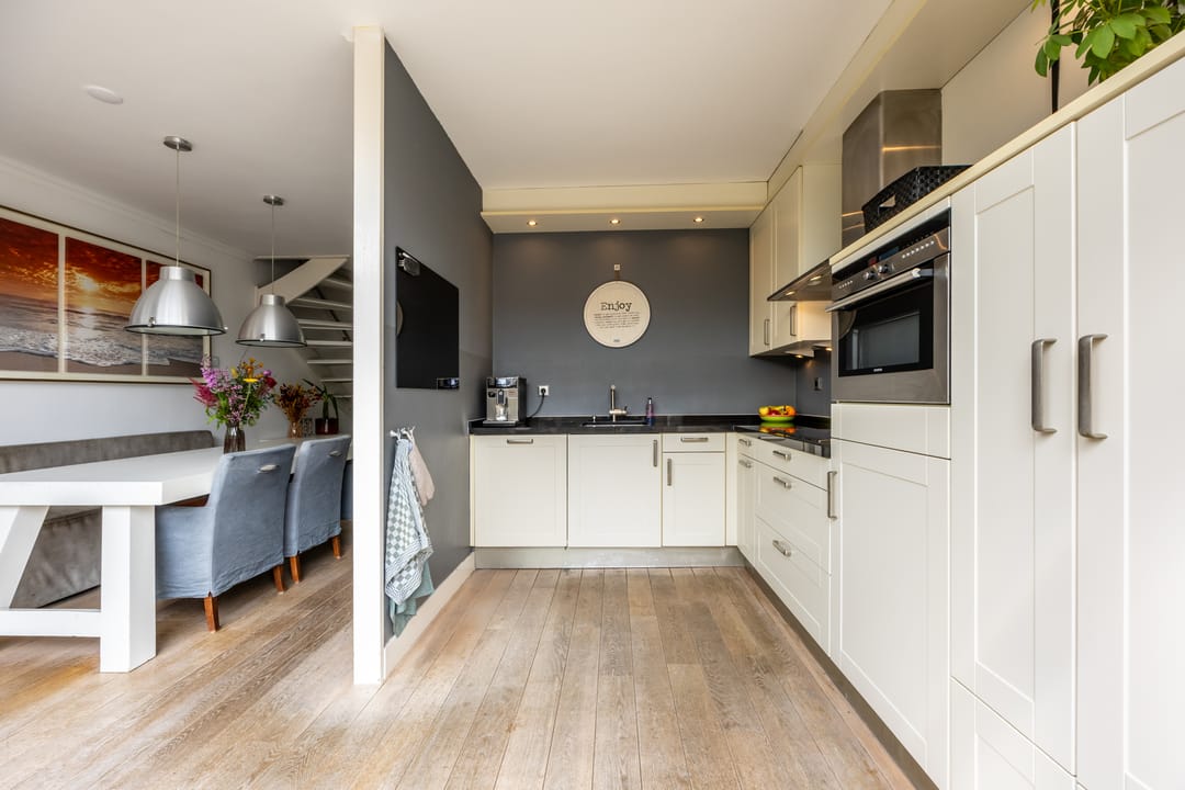 Photo 22 of Abraham van der Hulstln 74