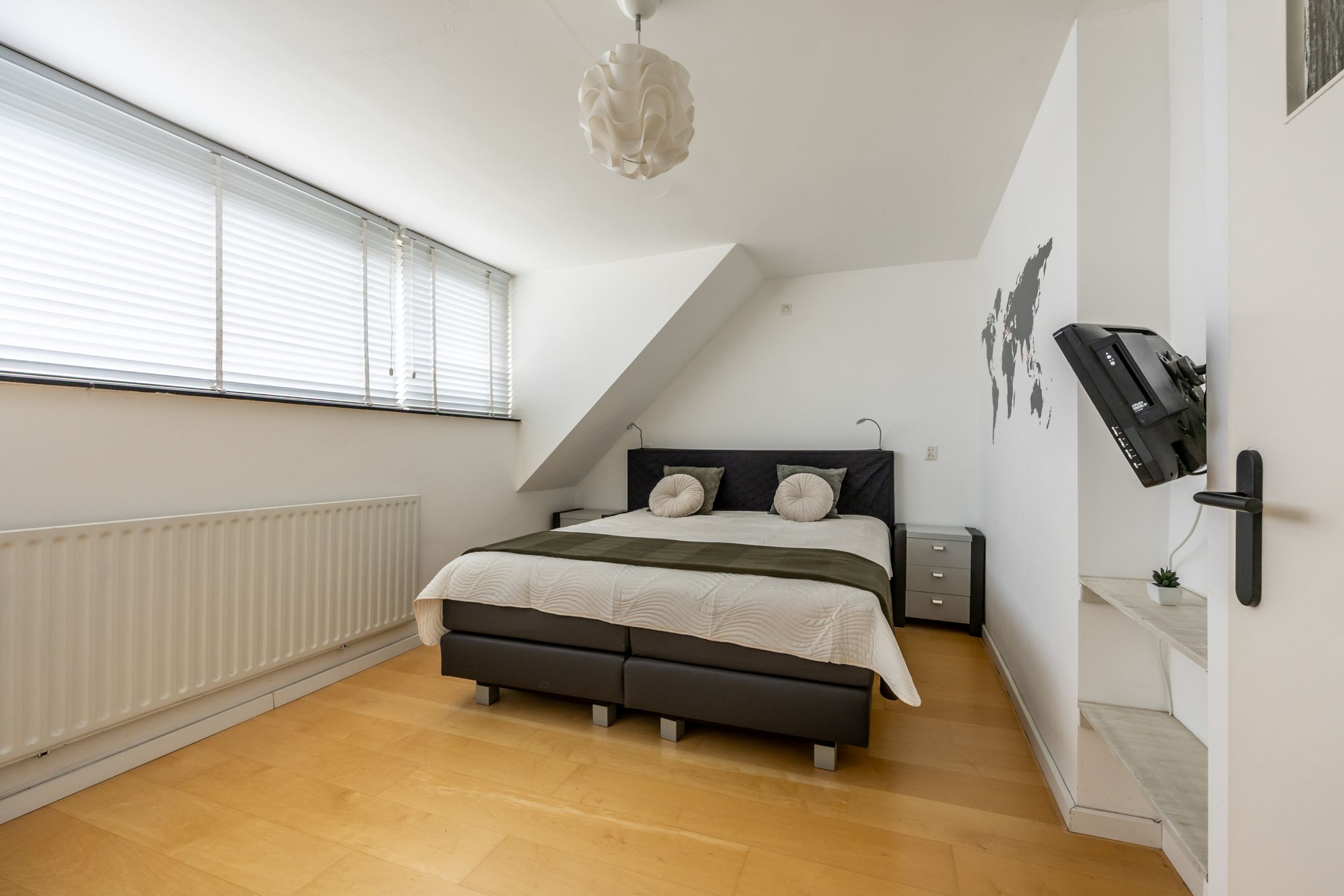 Photo 27 of Abraham van der Hulstln 74