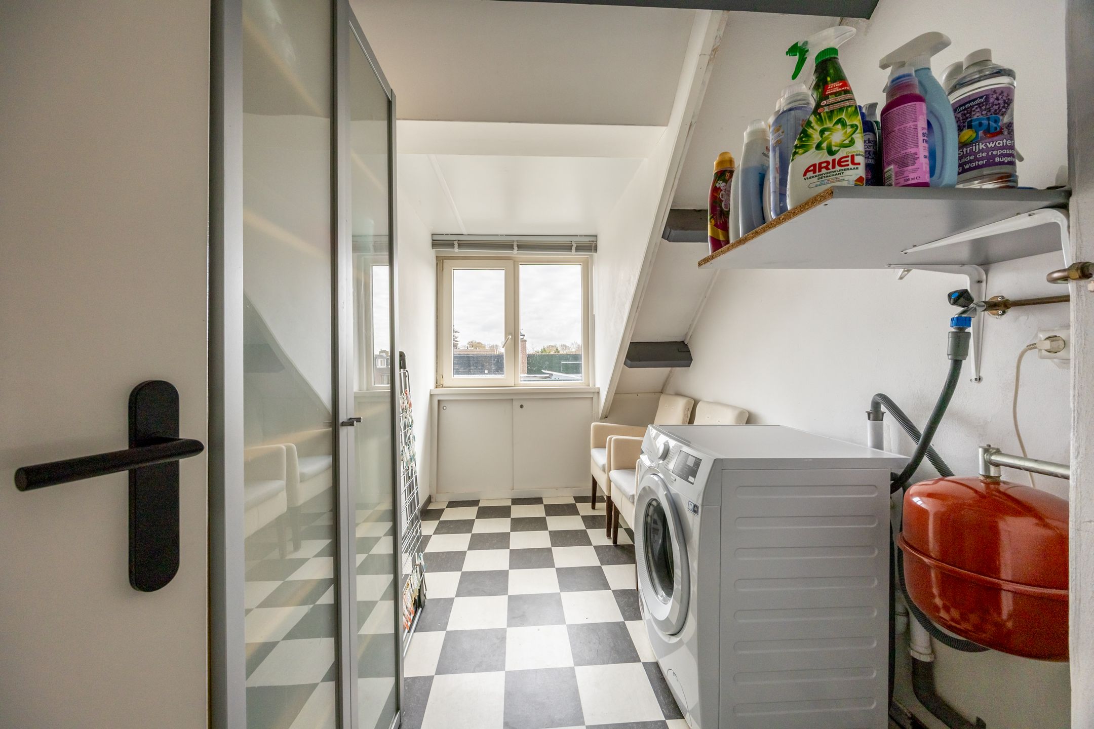 Photo 33 of Abraham van der Hulstln 74