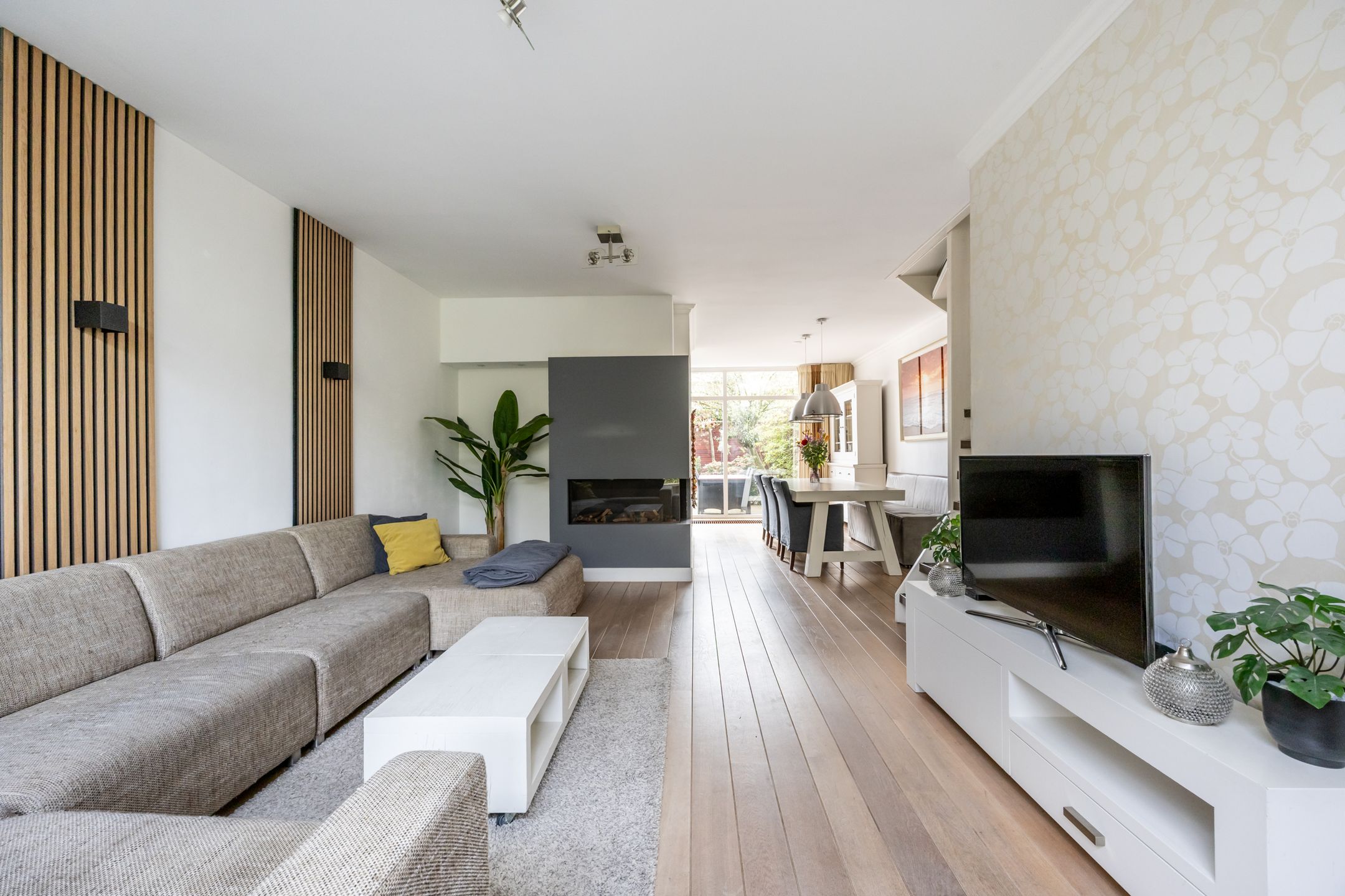 Photo 3 of Abraham van der Hulstln 74