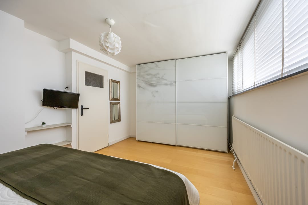 Photo 28 of Abraham van der Hulstln 74