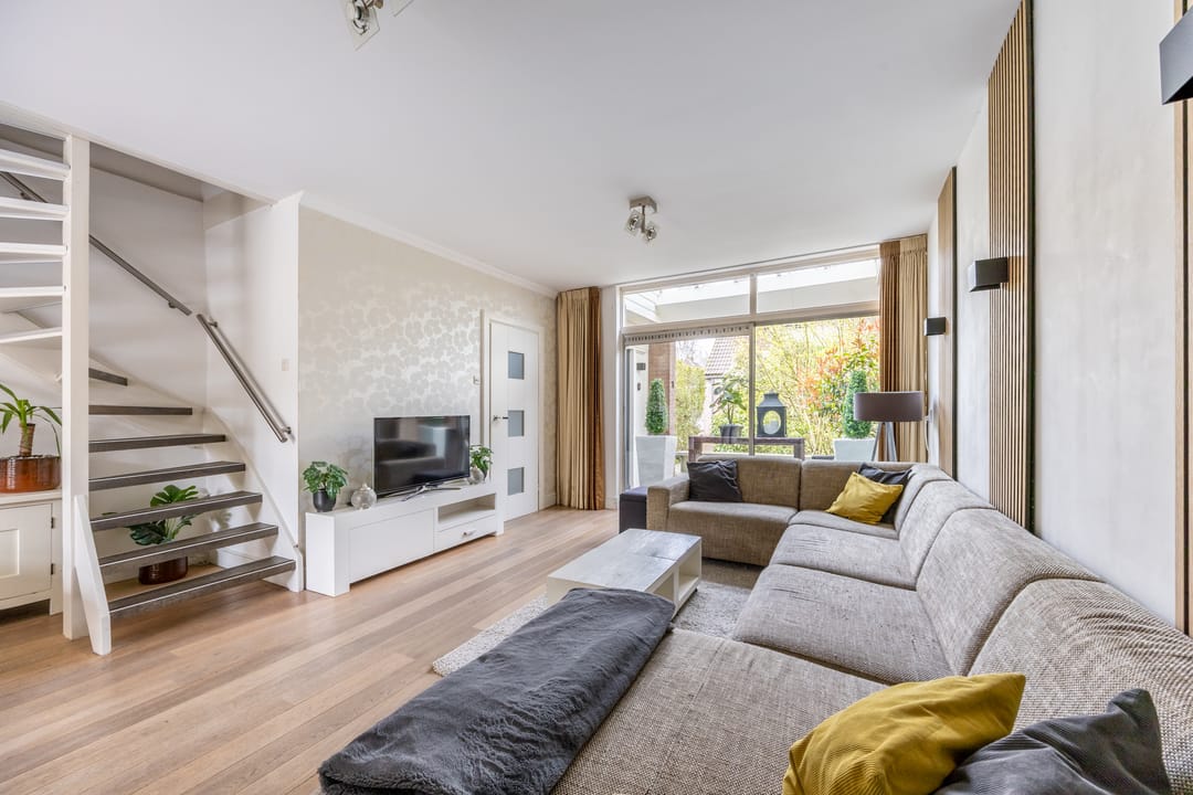 Photo 8 of Abraham van der Hulstln 74