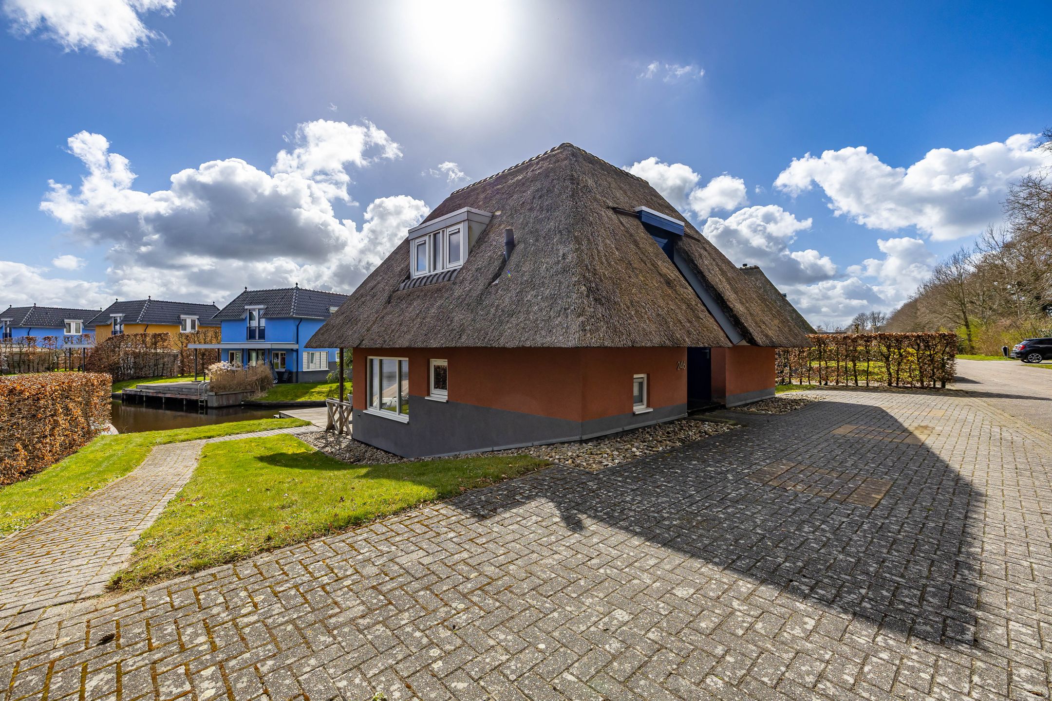 Photo 6 of De Bloemert 1-246