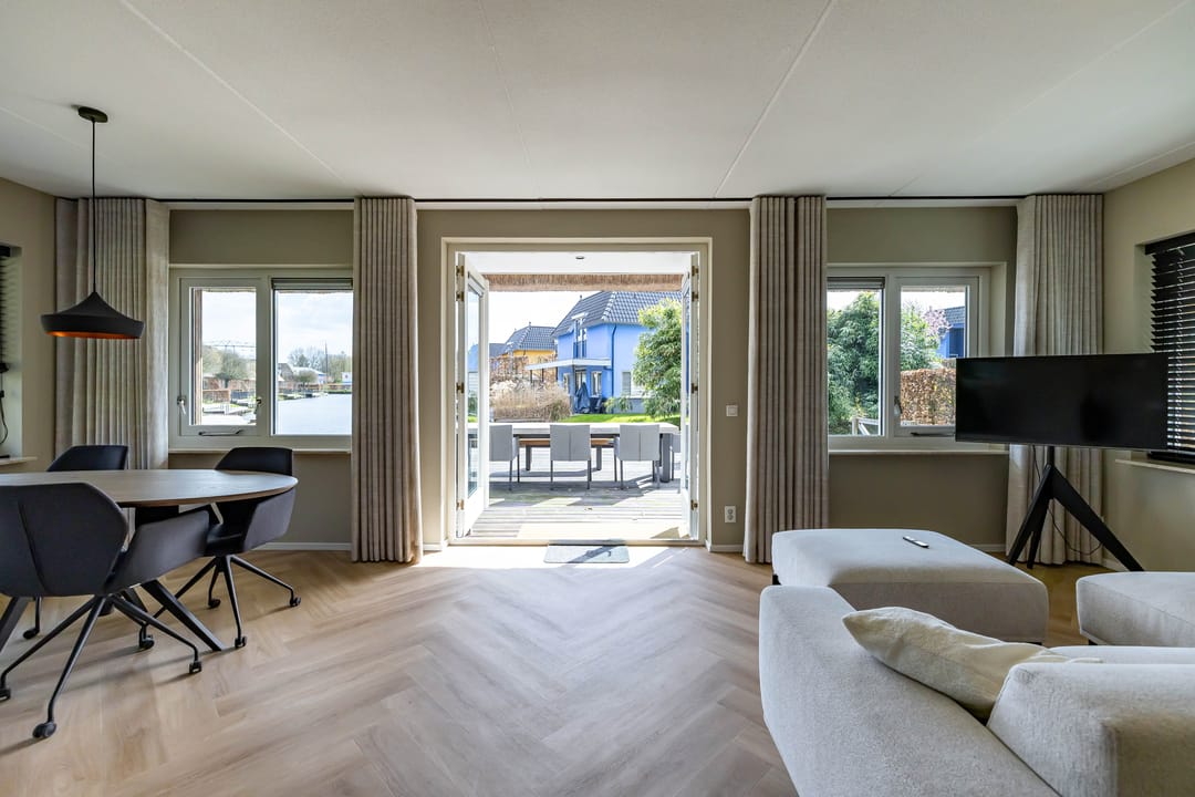 Photo 11 of De Bloemert 1-246