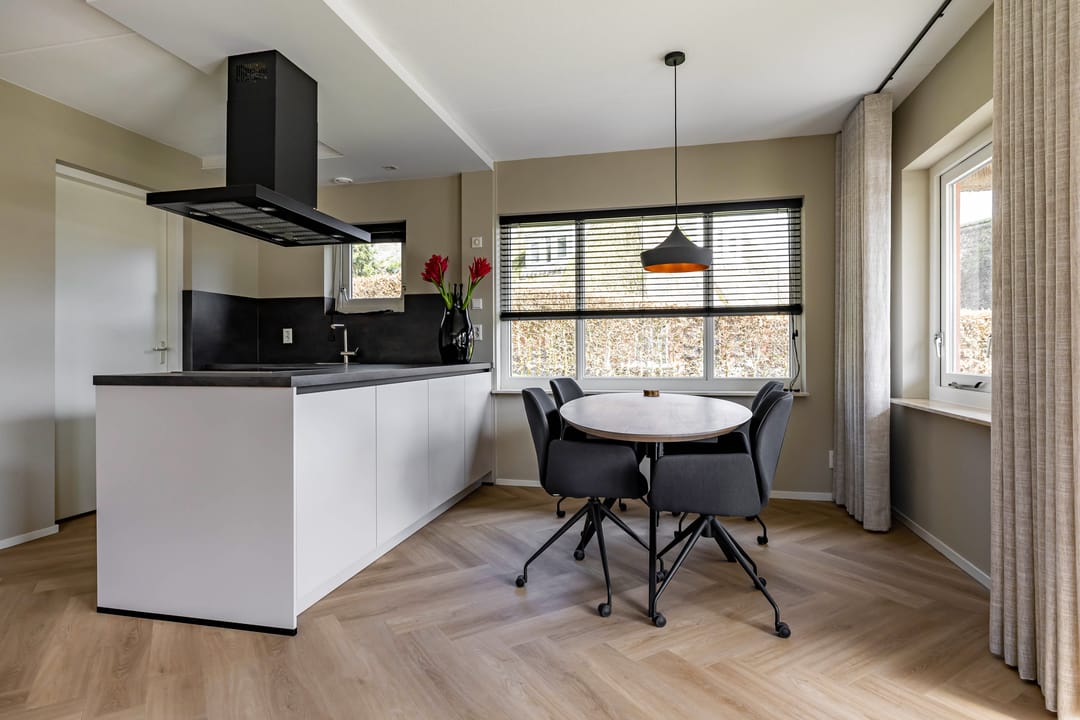 Photo 13 of De Bloemert 1-246