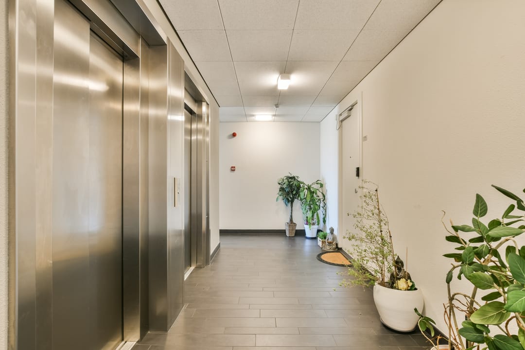 Luxurious Penthouse with Panoramic Views in Amsterdam Zuidoost — 23