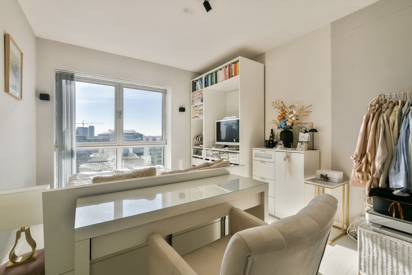 Luxurious Penthouse with Panoramic Views in Amsterdam Zuidoost — 20