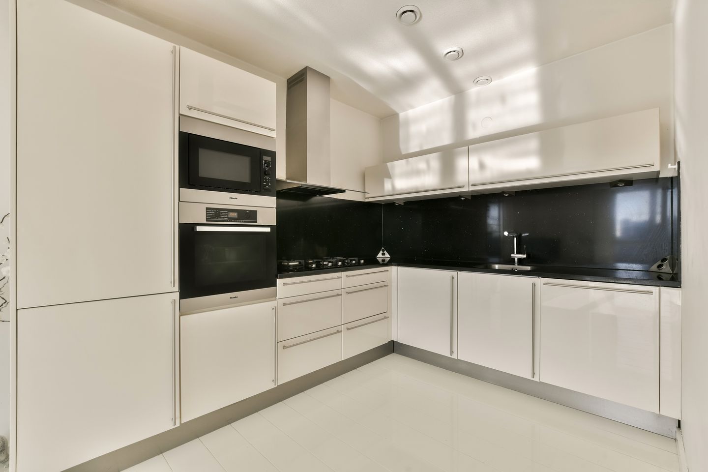 Foto 14 van Raoul Wallenbergstraat 175