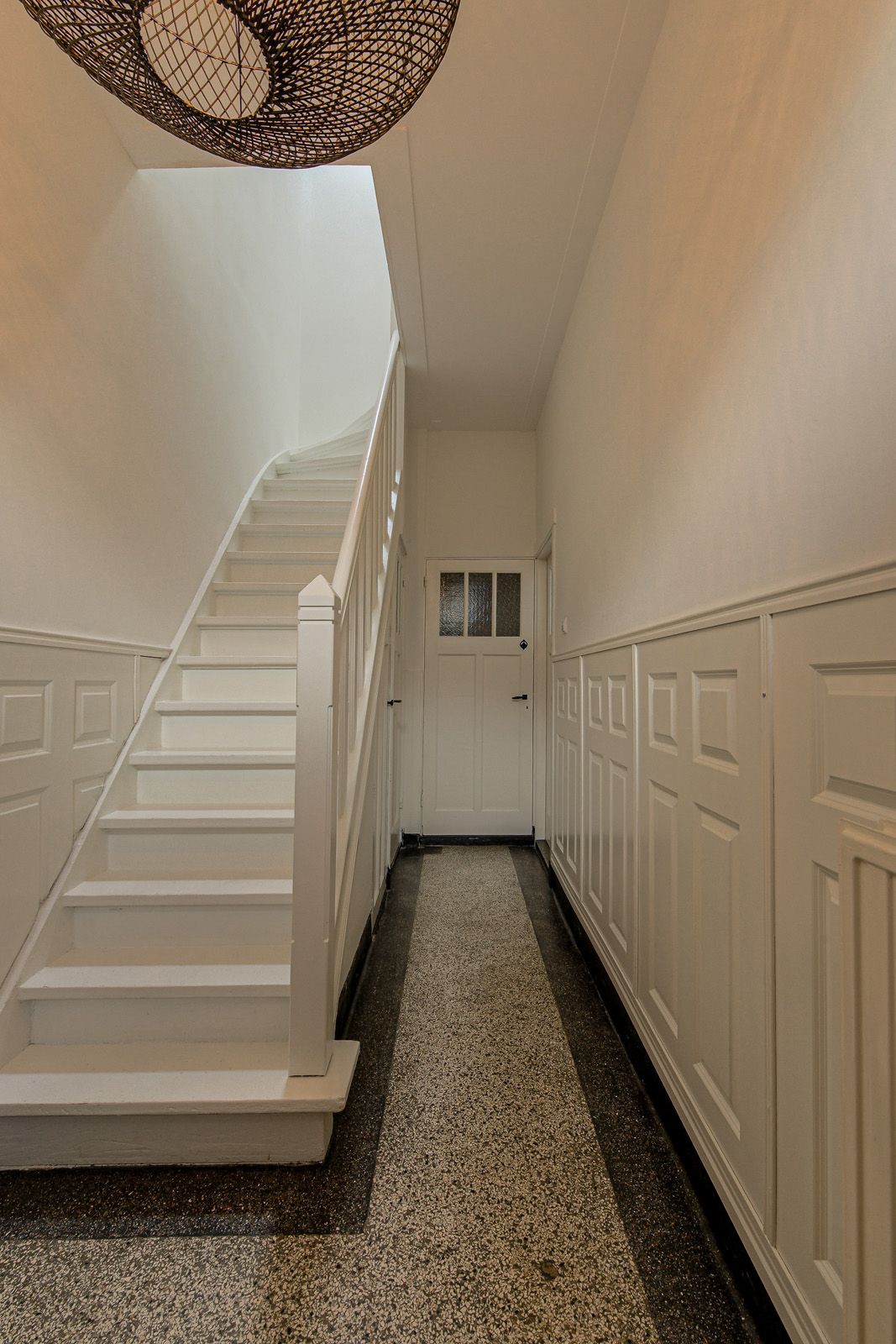 Foto 25 van van Duijvenvoordestraat 38