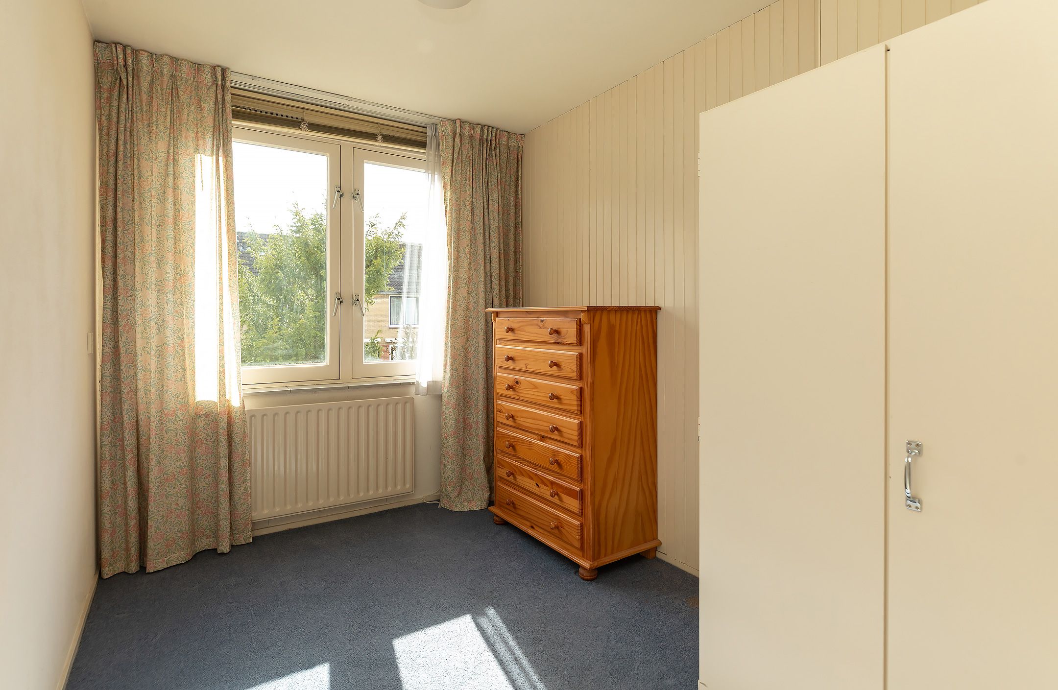 Well-maintained terraced house with 4 bedrooms in quiet courtyard location — 15