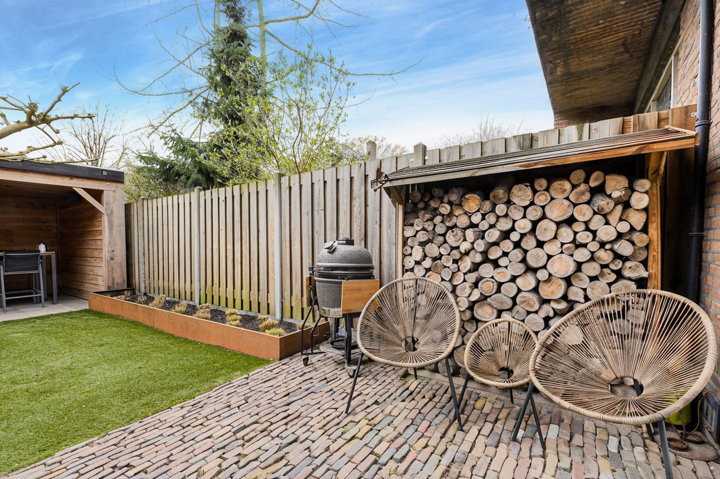 Foto 40 van van Duijvenvoordestraat 38