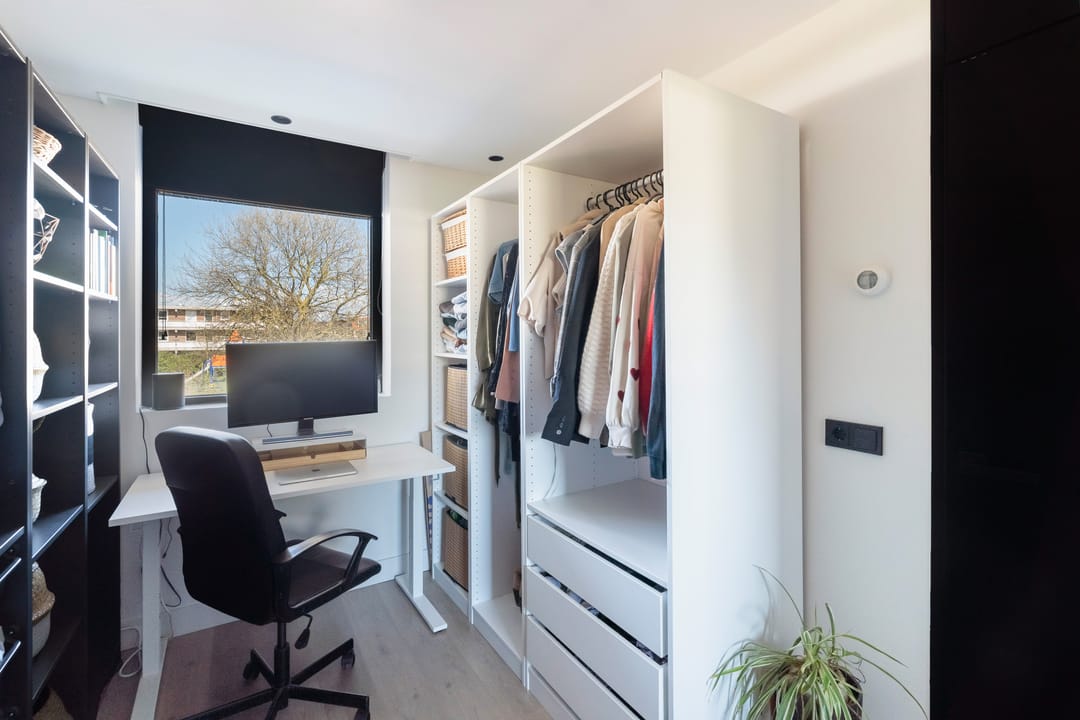 Modern Renovated Corner Apartment with Southwest Balcony in Central Noordwijk — 31