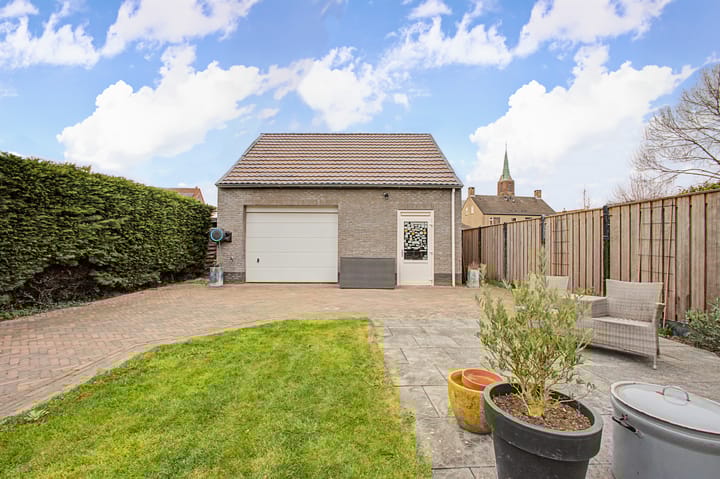 Photo 3 of Bossestraat 6-A