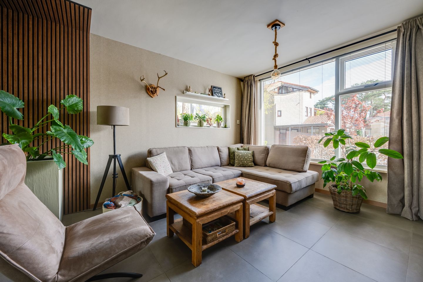 Photo 10 of Heemskerkstraat 19