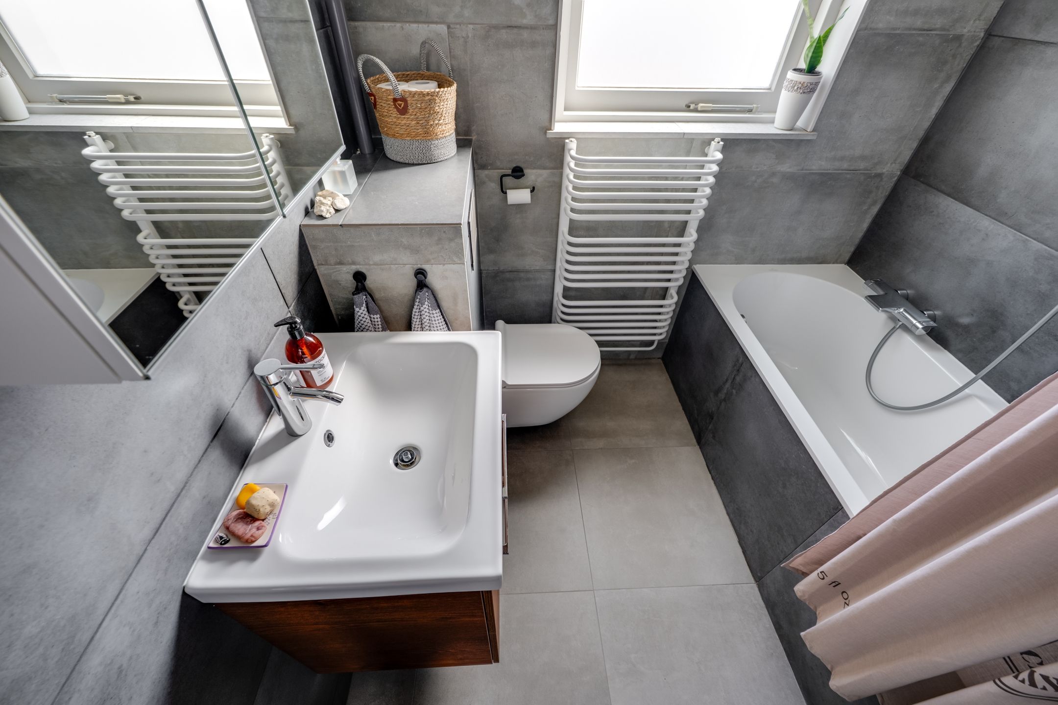 Photo 36 of Heemskerkstraat 19