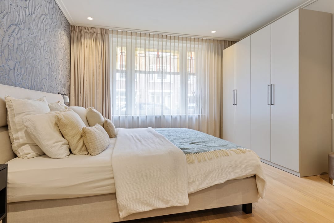 High-end renovated ground floor apartment with sunny garden and garden house in Hoofddorppleinbuurt — 30