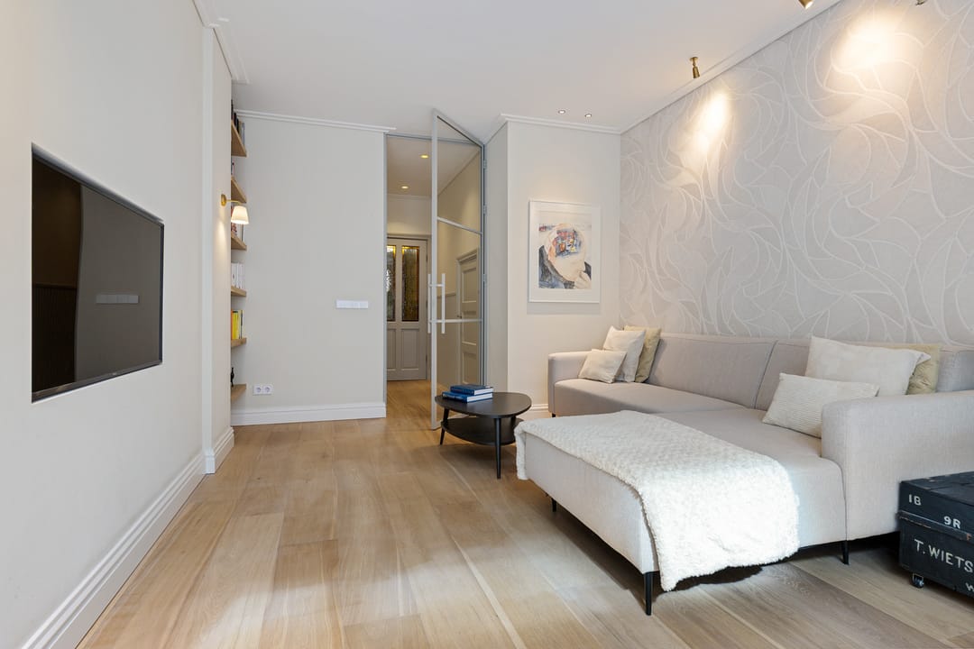 High-end renovated ground floor apartment with sunny garden and garden house in Hoofddorppleinbuurt — 15