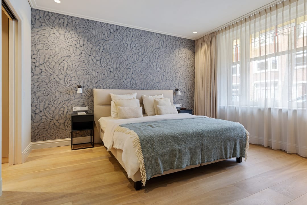 High-end renovated ground floor apartment with sunny garden and garden house in Hoofddorppleinbuurt — 29