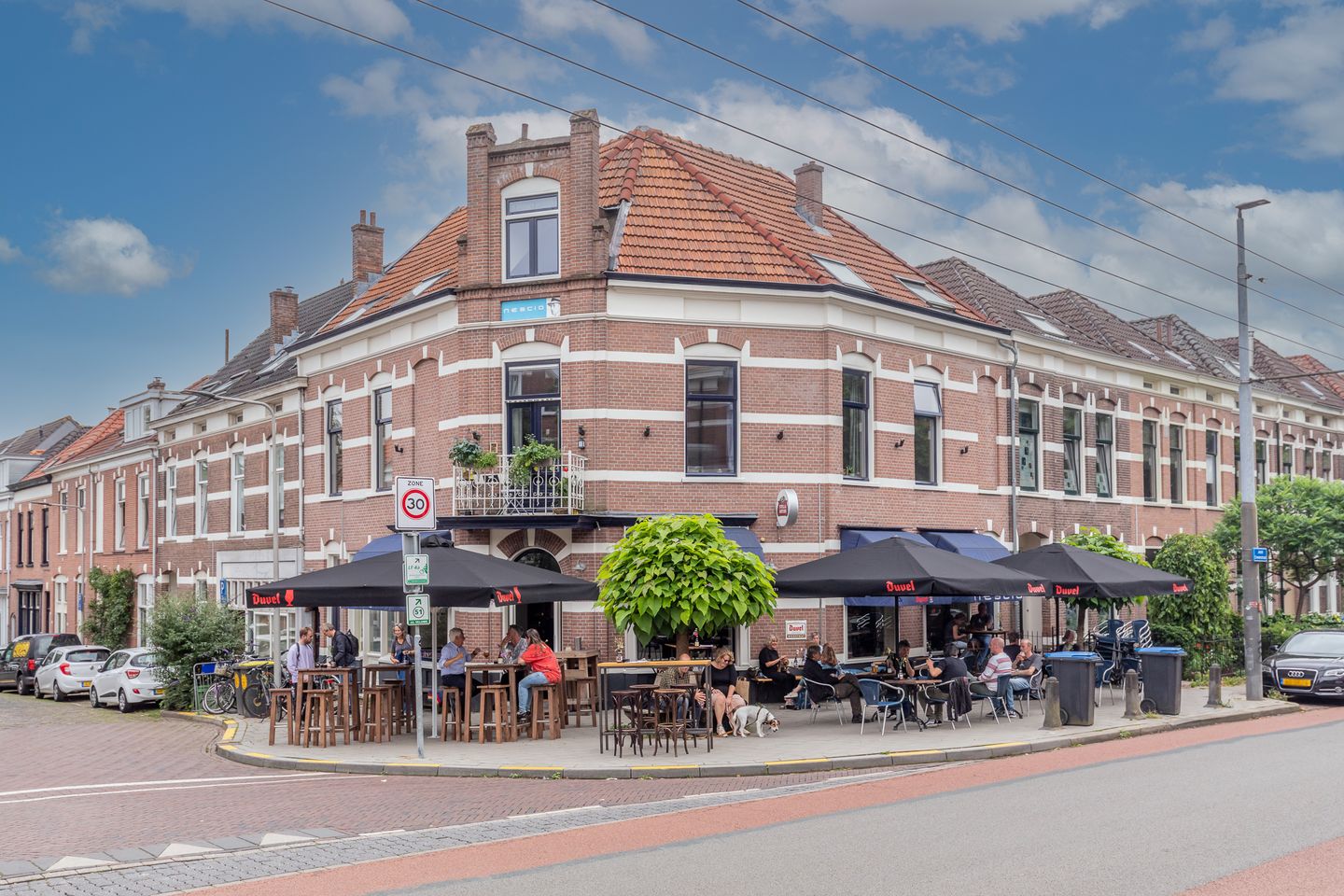 Characterful ground-floor apartment with south-facing garden and basement in Arnhem's Sonsbeekkwartier — 29