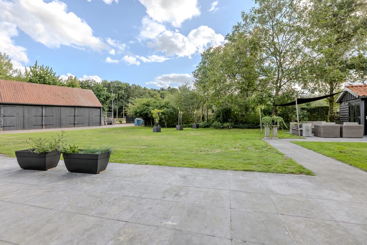 Foto 3 van Dokter Verbeecklaan 40