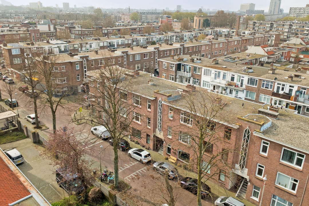 Foto 28 van Naarderstraat 155