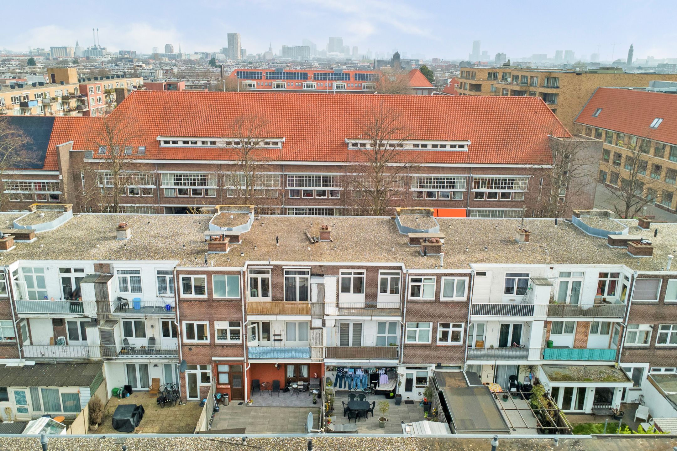 Foto 30 van Naarderstraat 155