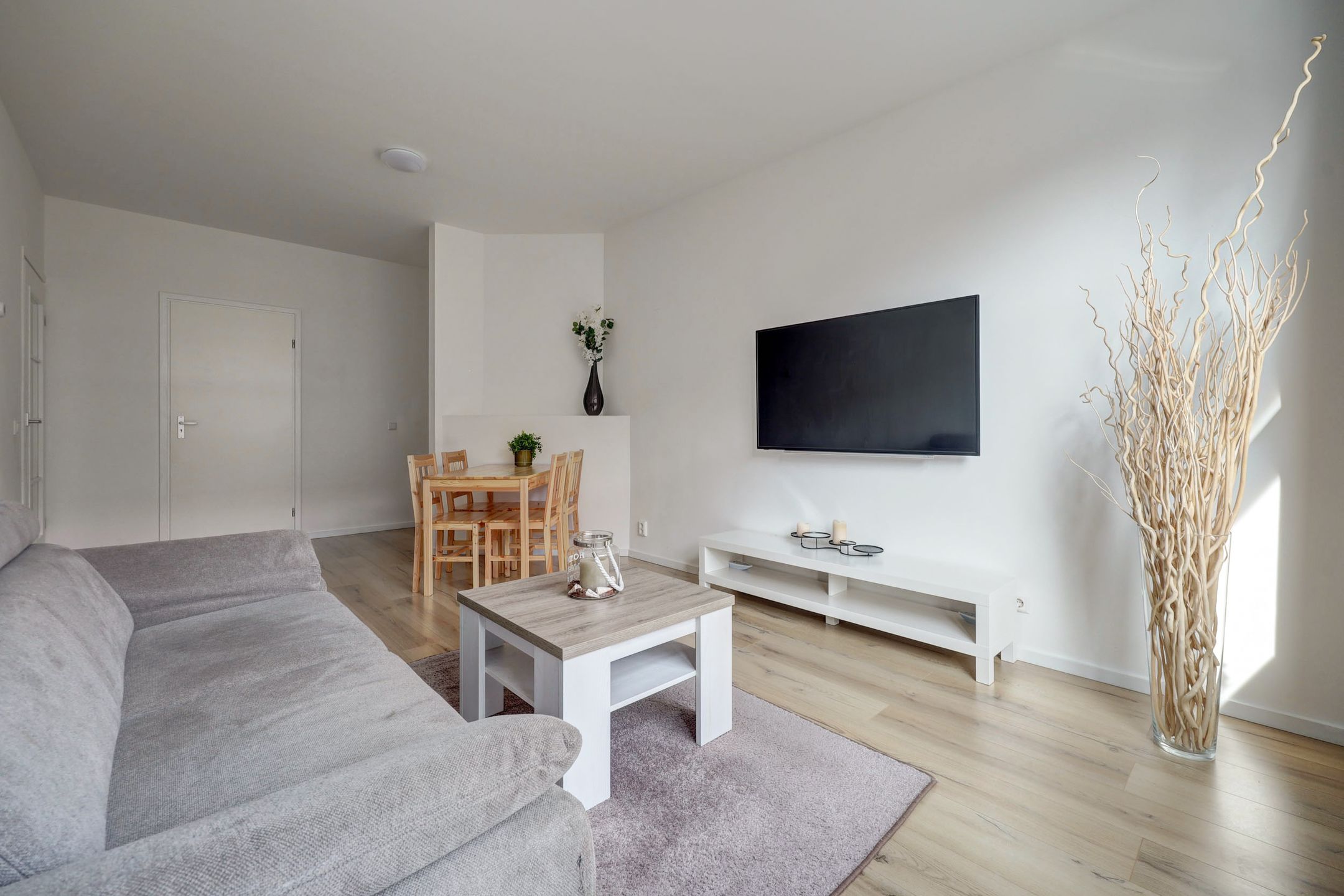 Foto 6 van Naarderstraat 155