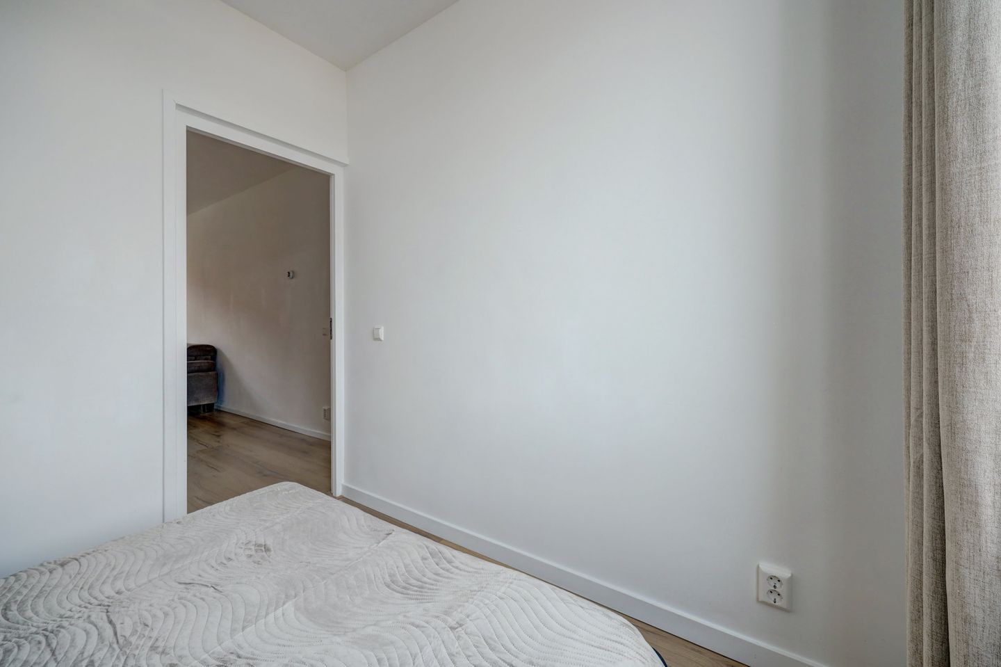 Foto 14 van Naarderstraat 155