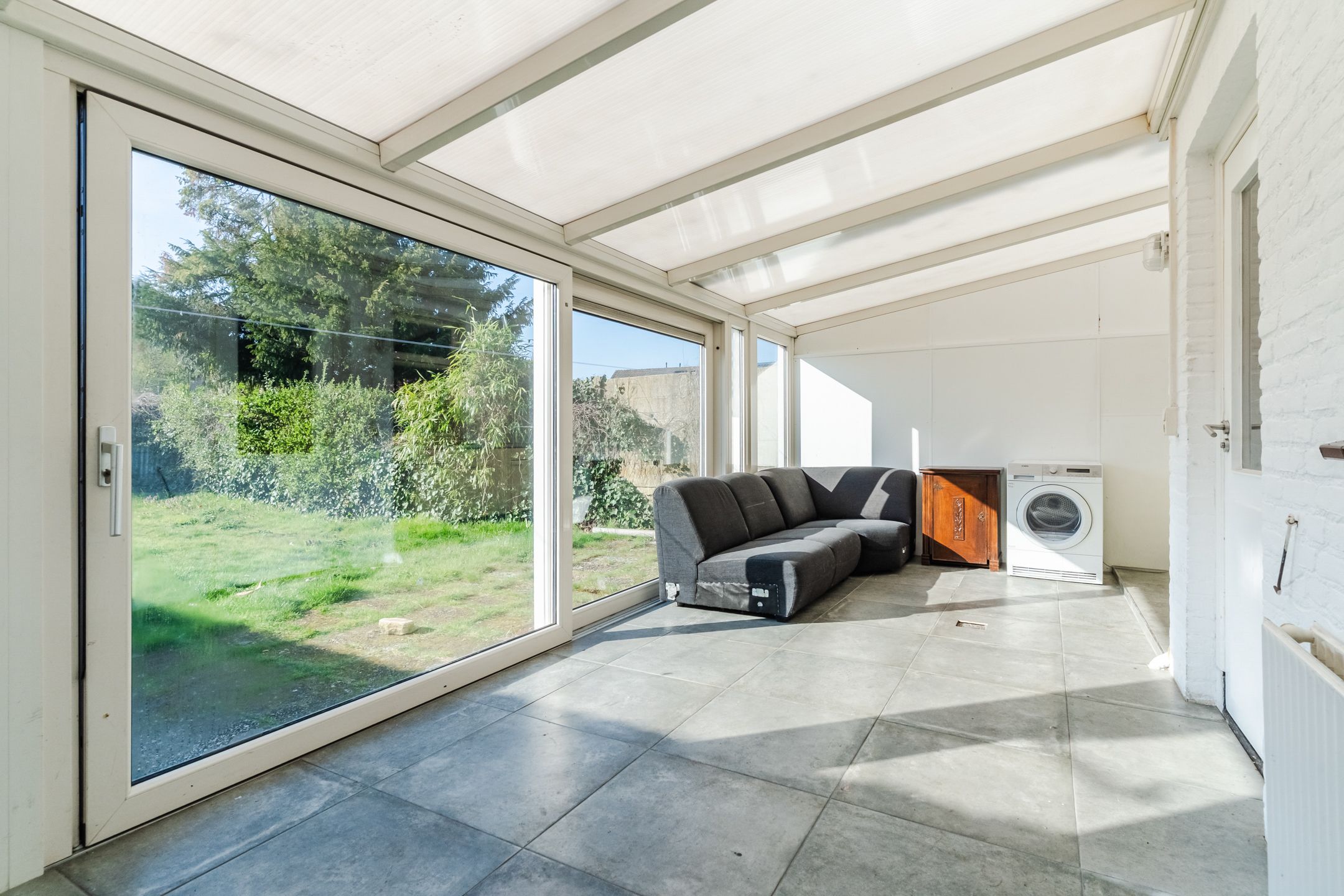 Semi-Detached Home with Garage and Renovation Potential in Zeeland — 19