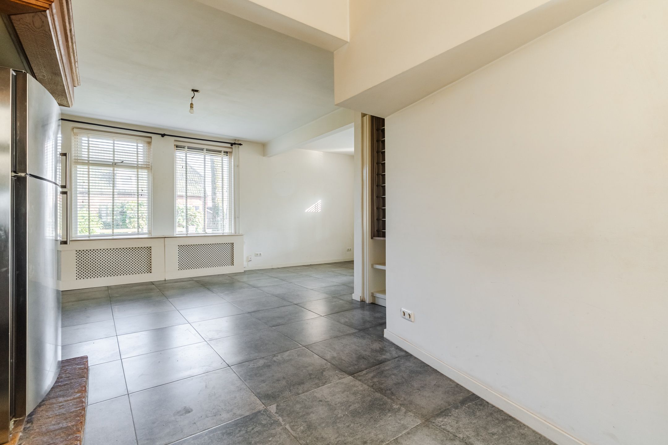 Semi-Detached Home with Garage and Renovation Potential in Zeeland — 13