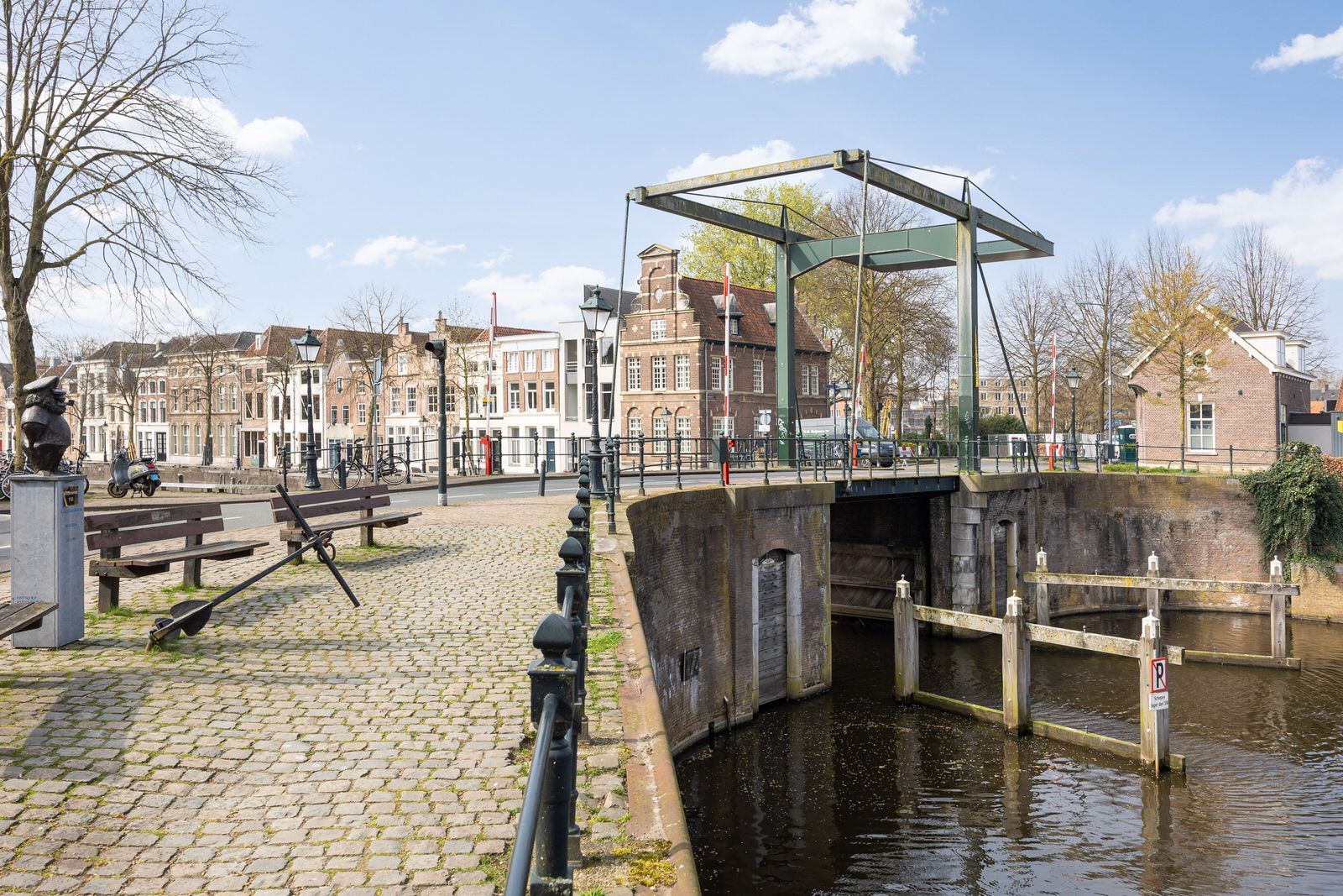 Characterful 2-Room Apartment in Historic Den Bosch City Centre — 25