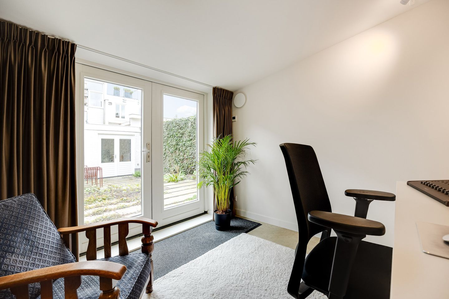 Photo 34 of Koningsweg 31-D