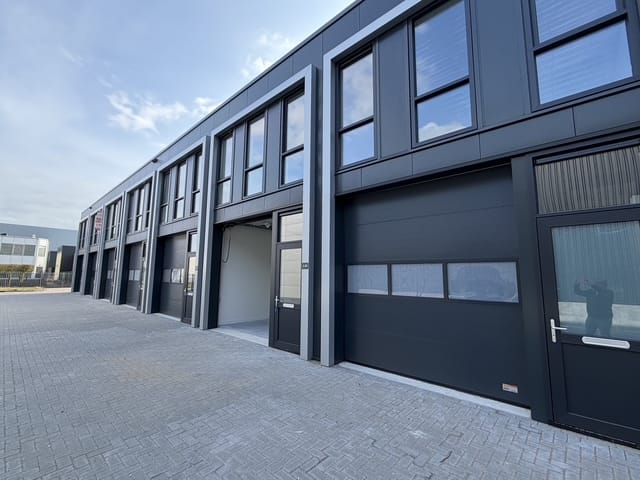 Bekijk foto 2 van Jellinghausstraat 2-36