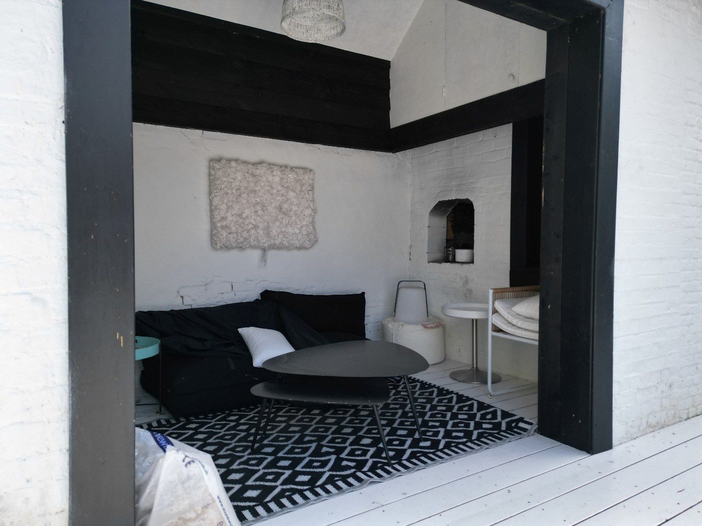 Renovated Terraced House Near the Coast with Field Views — 18