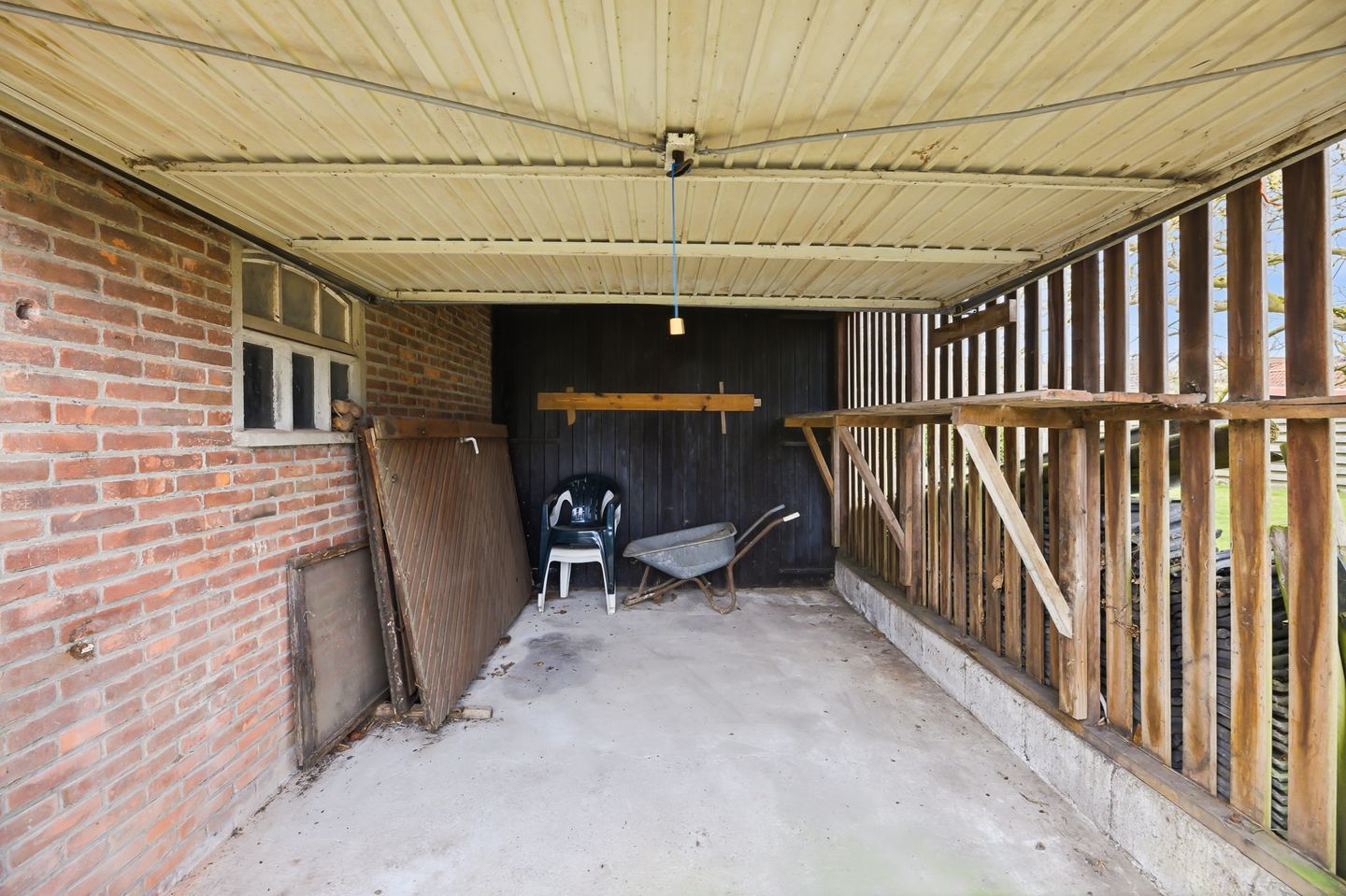 Detached House with Exceptionally Large Plot in Child-Friendly 's-Gravenpolder — 35