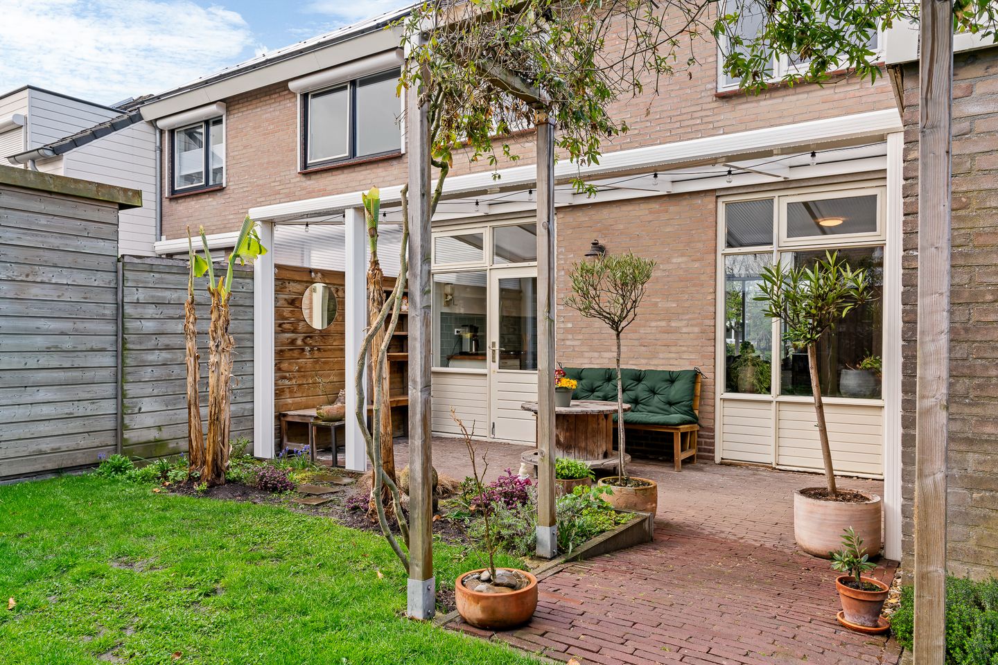 Modernized Semi-Detached Home with Veranda, Carport and Private Driveway in Quiet Location — 24