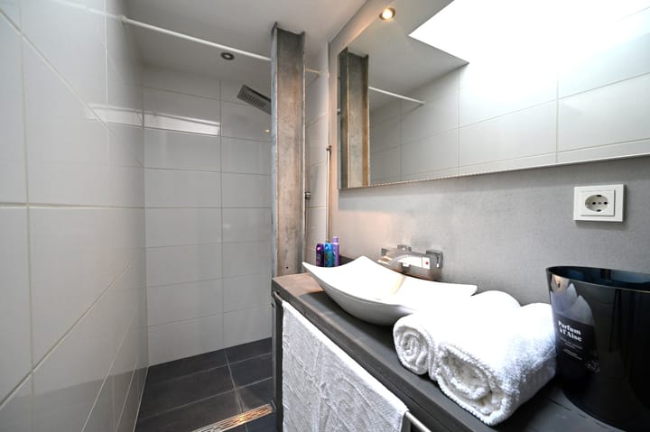 Photo 3 of Melchersstraat 9