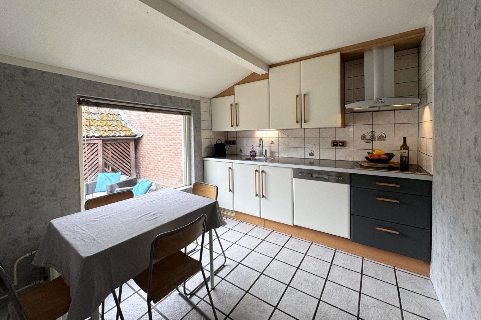 Photo 15 of Melchersstraat 9