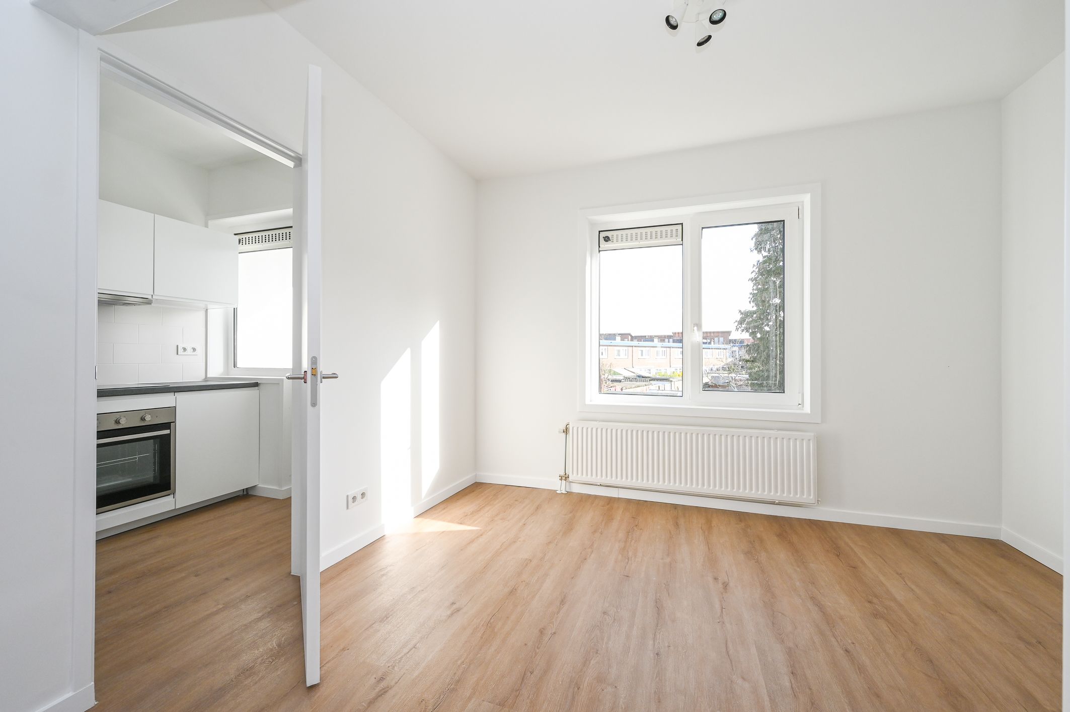Modernized Double Upper Apartment with 3 Bedrooms near Juliana Park — 14