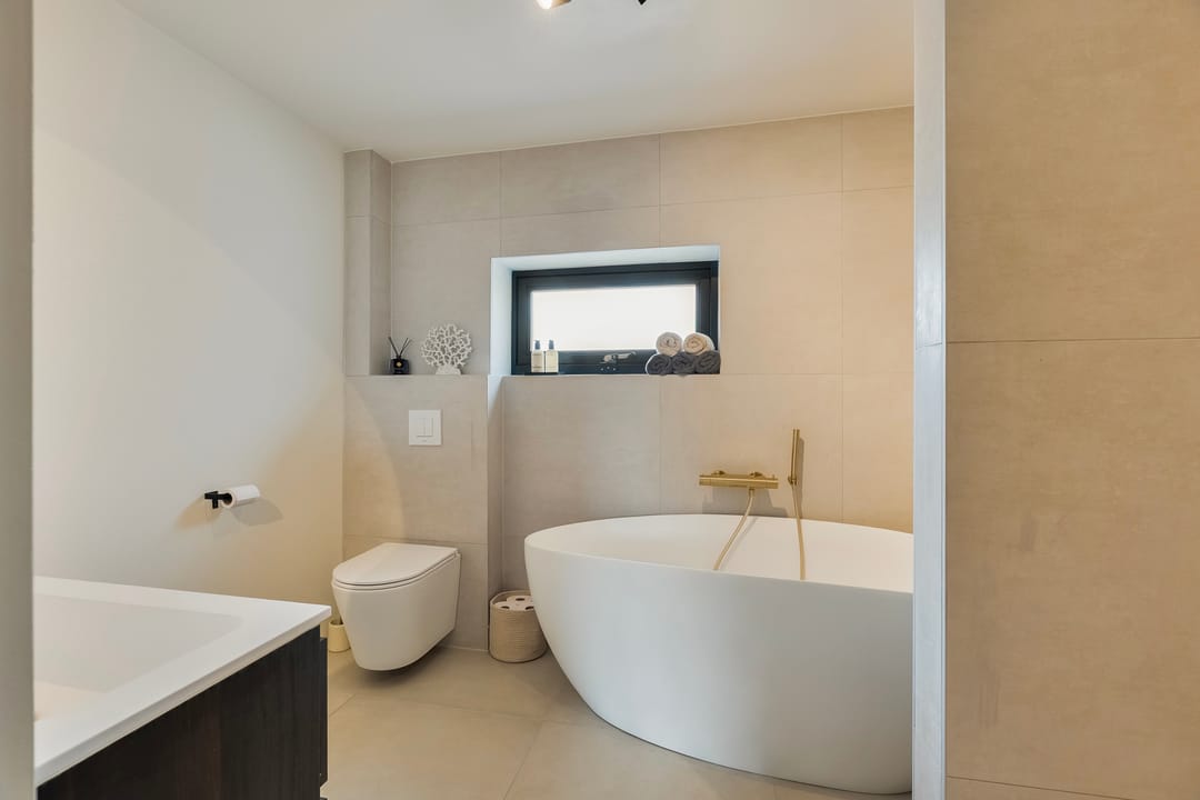 Spacious Renovated Corner House with Extensions in Nieuw-Beijerland — 16