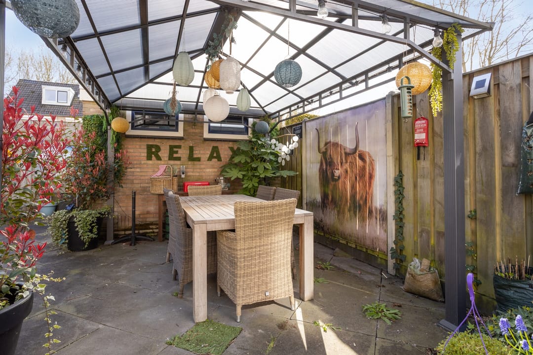 Foto 13 van van Nesstraat 4