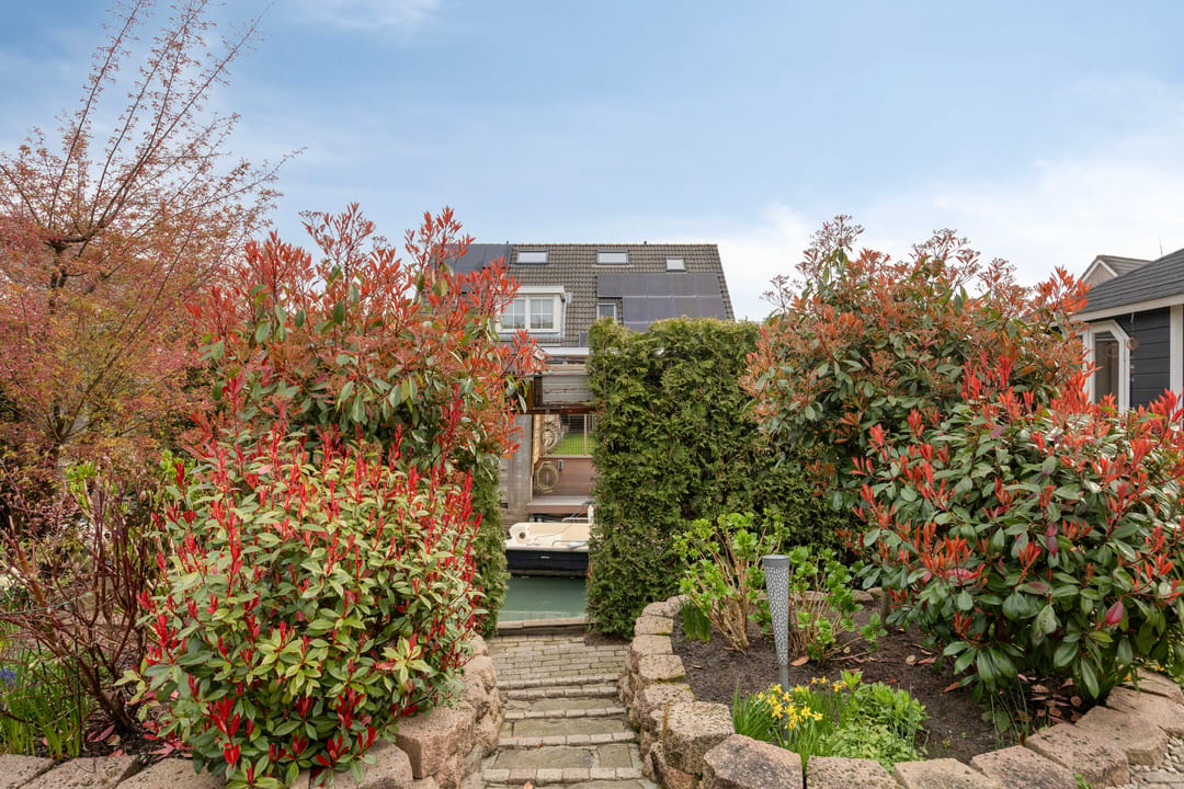 Well-maintained semi-detached home with garage near Lingemeer — 36