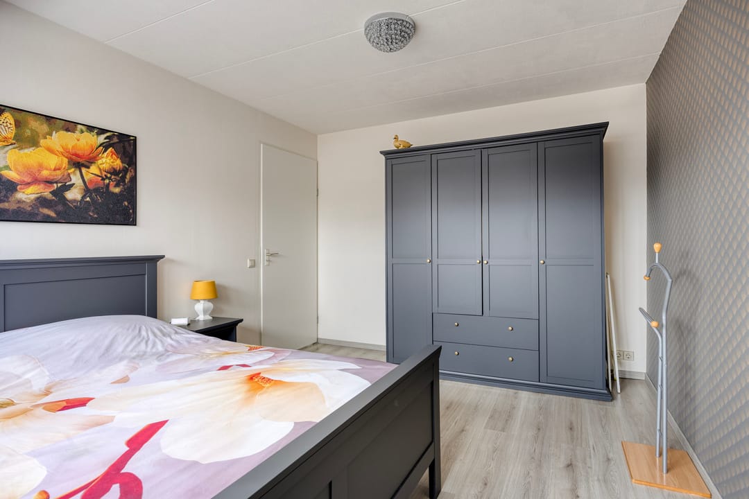 Well-maintained semi-detached home with garage near Lingemeer — 17