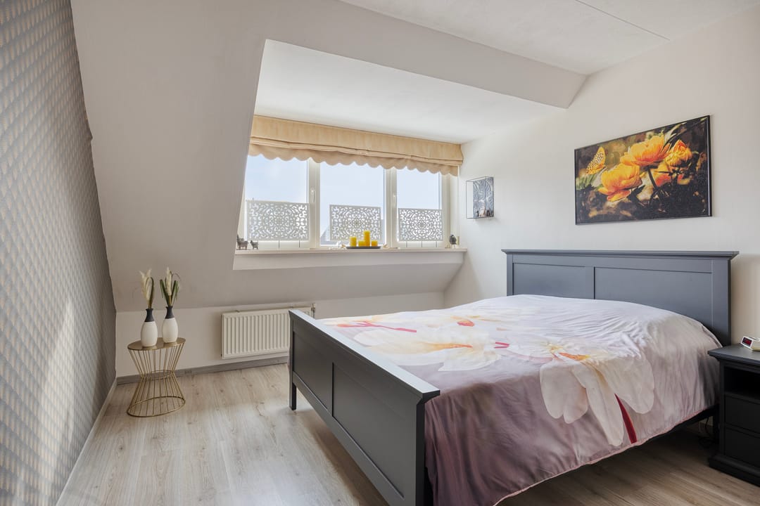 Well-maintained semi-detached home with garage near Lingemeer — 16