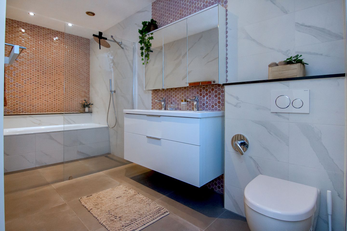 Modern family home with park views and private parking in IJmuiden — 30