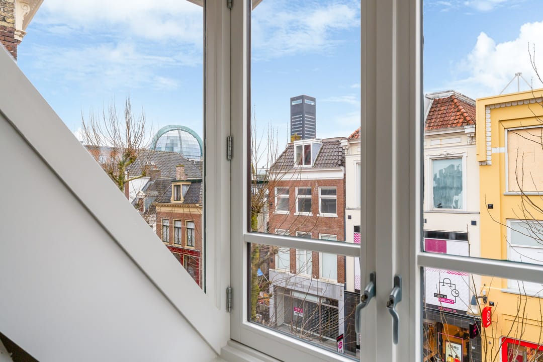 Photo 16 of Wirdumerdijk 21-D