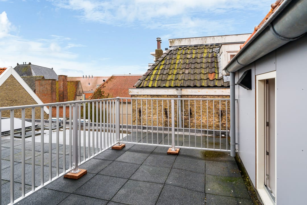 Photo 13 of Wirdumerdijk 21-D