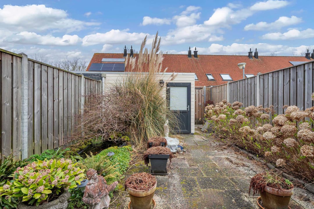 Move-in Ready Family Home with Energy Label A in Almere Molenbuurt — 16
