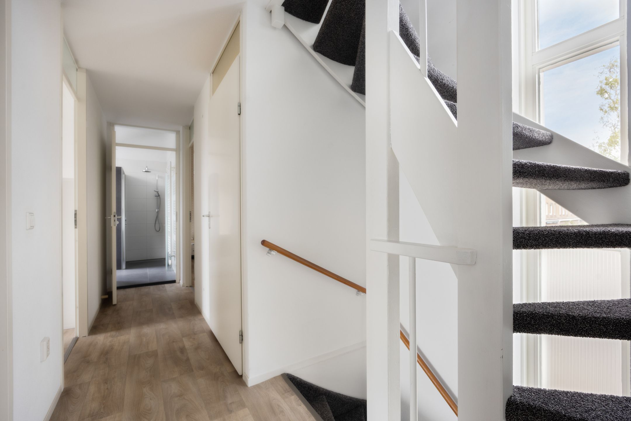 Foto 24 van van Ruysdaellaan 54